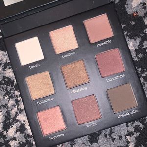 REALHER
Do Your Squats Eyeshadow Palette